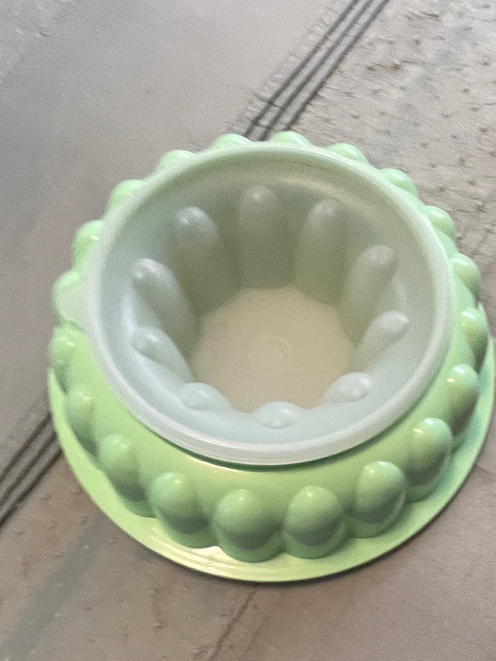 Vintage 1970’s Tupperware Mint Green Jello Mold